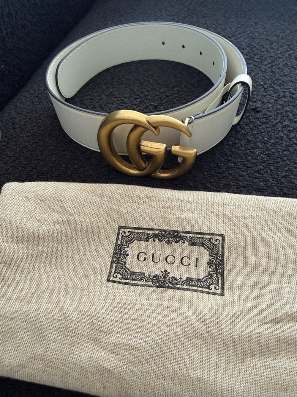 Gucci White Leather Belt with Antique Gold Double G Buckle